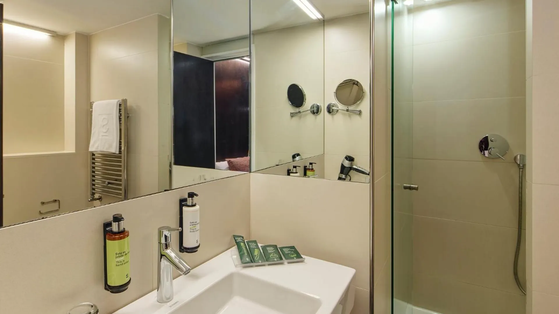 Hotel Sercotel Rosellón Barcelona